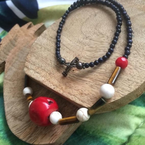 Hand Crafted Jewelry - Handcrafted Beaded Necklace Carpintero